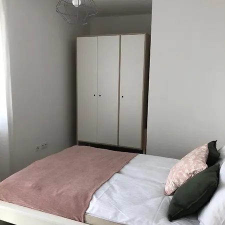 Skandynawski * 霍伊尼采